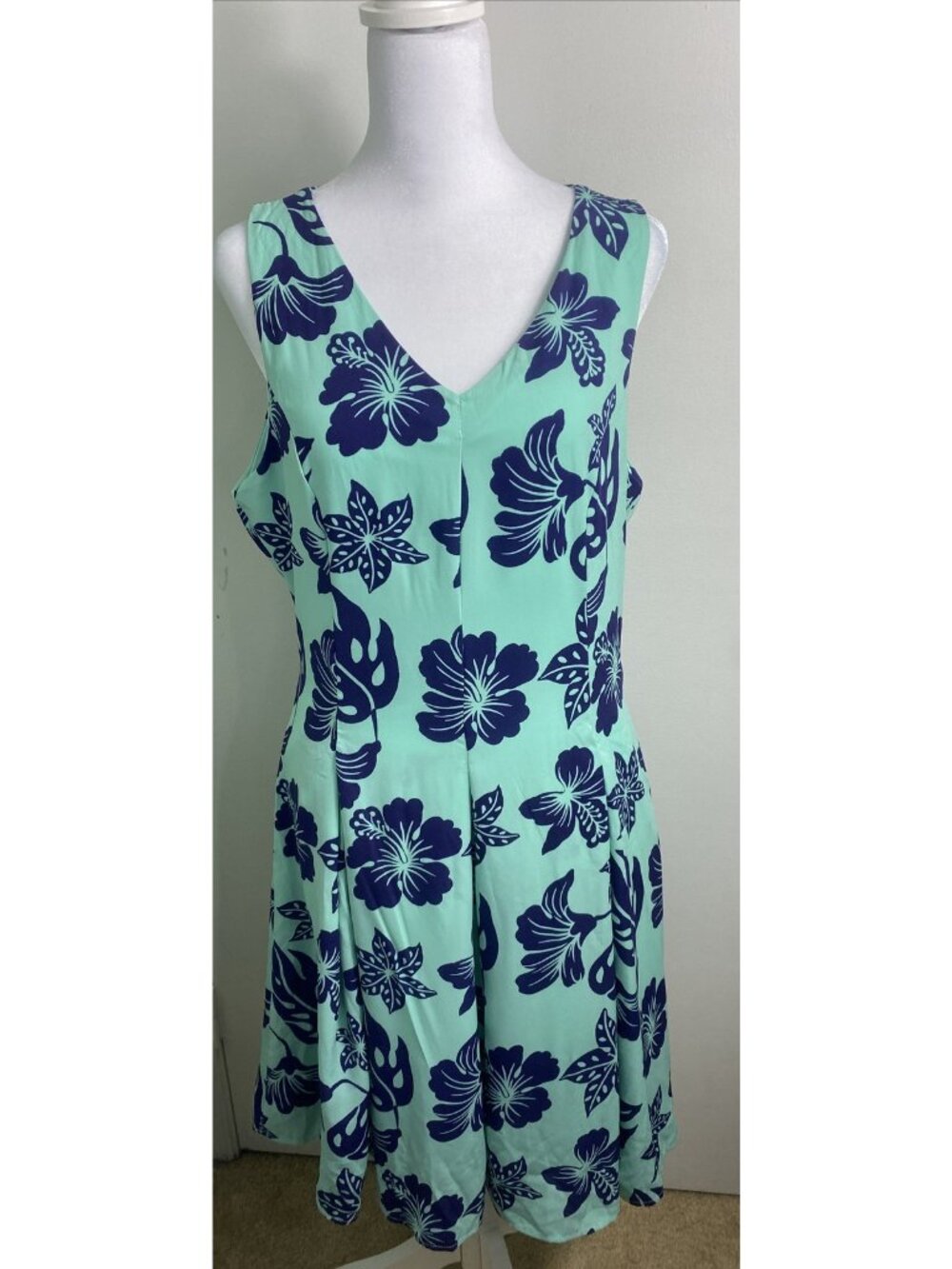Yellow Star Modcloth L NWOT Blue Floral Fit And Flair Fully Lined Dress